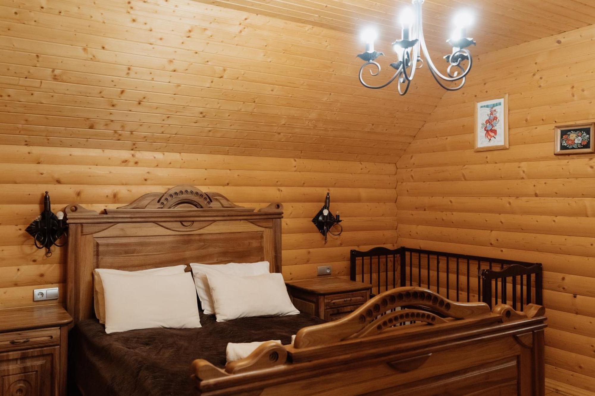 Oksamit Resort Vorochta Buitenkant foto