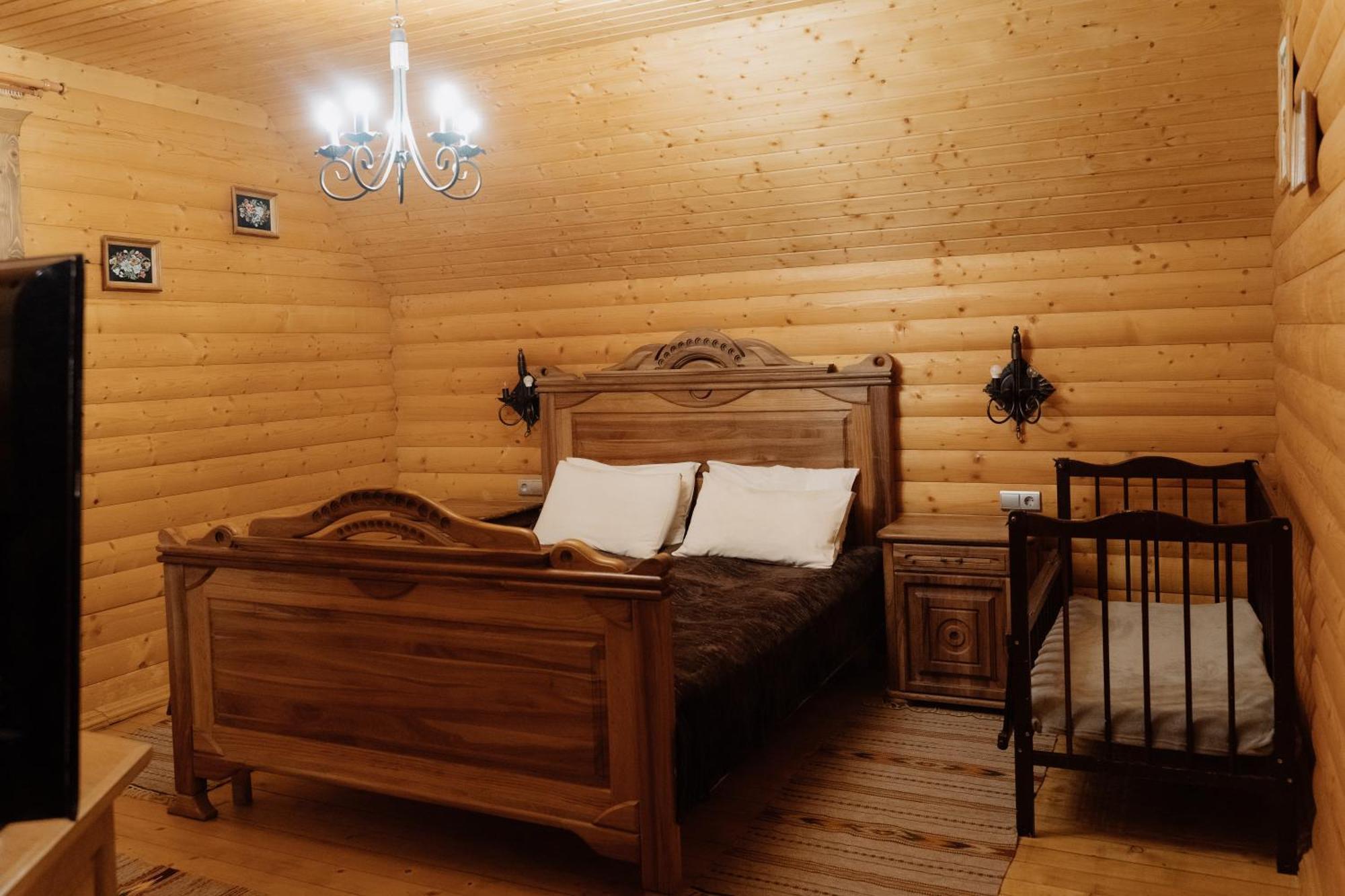 Oksamit Resort Vorochta Buitenkant foto