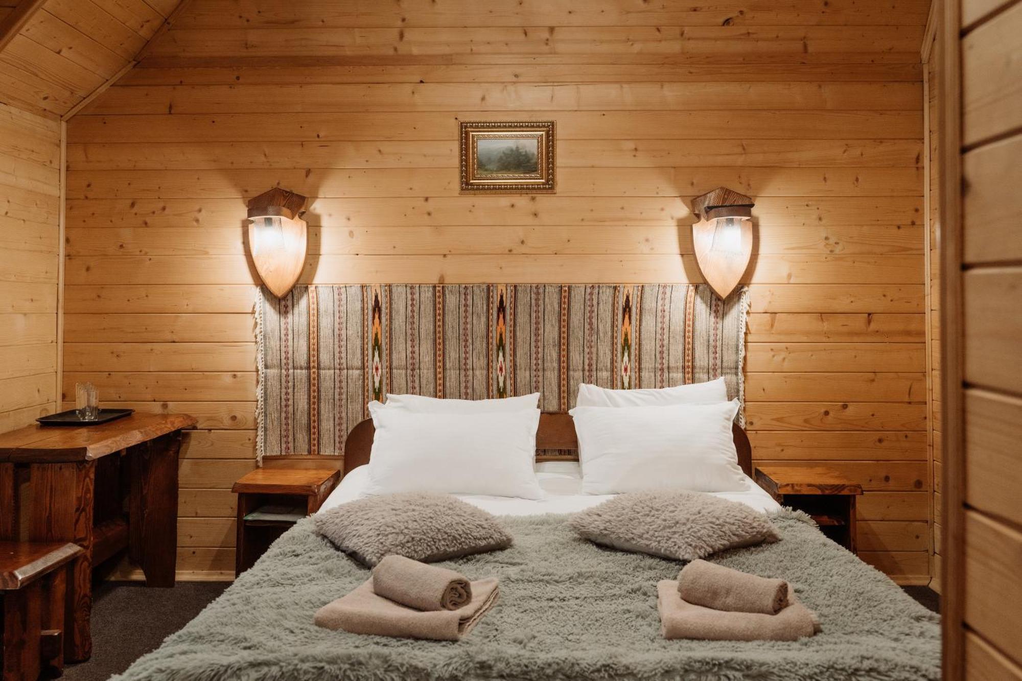 Oksamit Resort Vorochta Buitenkant foto